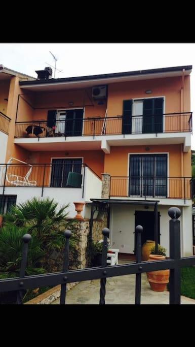 Casa Limoneto Apartment Noli Ngoại thất bức ảnh